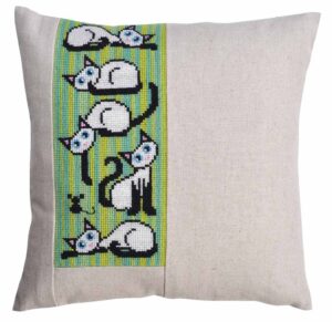 74-0200 katte i det grønne 1